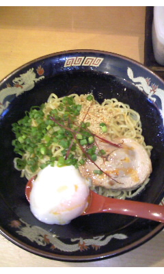 らーめん極(大分市仲西町)