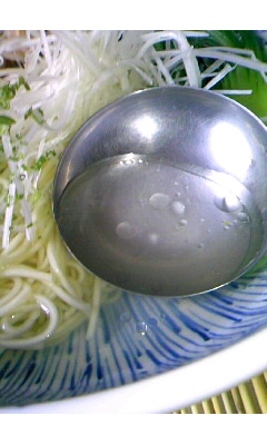 博多庶味 地鳥スープラーメンVol.1(大盛食品(株))