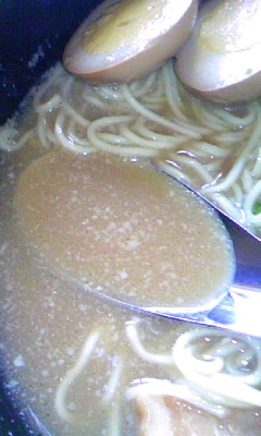 煮干豚骨ラーメン(ベース 中華卓菜 白楽天)