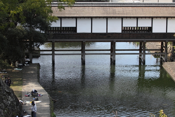 アートプラザ周辺