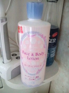 化粧水がお肌に(TへT)あわない