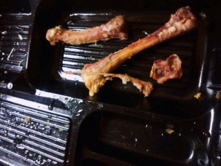 金肉屋さんで(≧∨≦)太もも弁当買ったよ