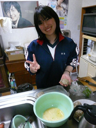 ななごん、コロッケを作る ななごん、コロッケを作る