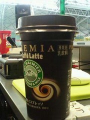 森永乳業のCaffe Latteプレミア薫るエスプレッソ