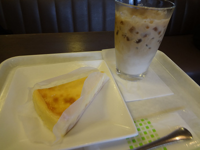 ミオバール開書堂さんでチーズケーキ