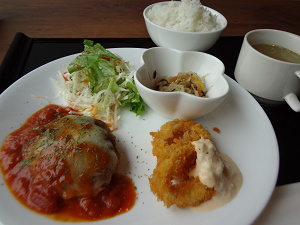 久しぶりの椿カフェさんでランチ