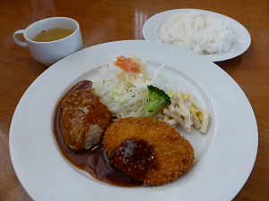 第一弾に続き第二弾にも登場の幸せのスプーンさんでランチ