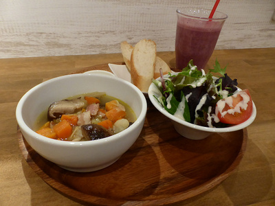 cafe　kanna