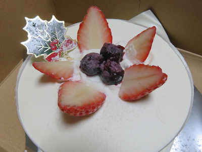 一足早いクリスマスケーキ 一足早いクリスマスケーキ