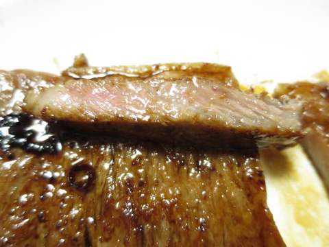 鈴木牧場の牛肉を食べました。 鈴木牧場の牛肉を食べました。