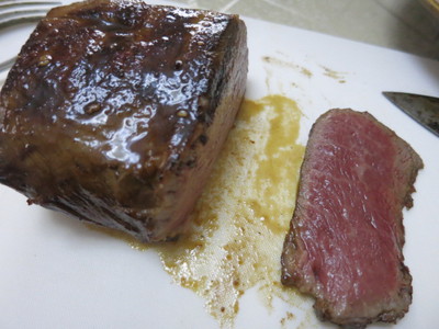 牛肉のブロック!こんな食べ方、うまいっす!
