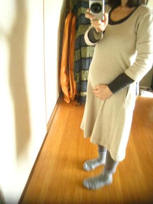 妊娠２３週のおなか