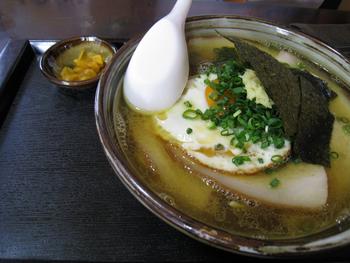 うこん入りのそば