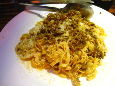 生パスタの店　屋根裏