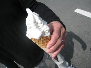 驚きのしらすソフト
