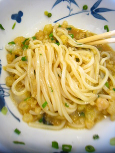 肉肉うどんでランチ