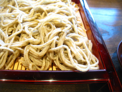 秋野華で蕎麦を