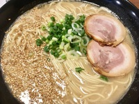 さつまラーメン。日本一のたい焼き。フランソワドーナツ。ポッキー。