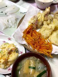 蒸しパン。ホットケーキ。夜ご飯。