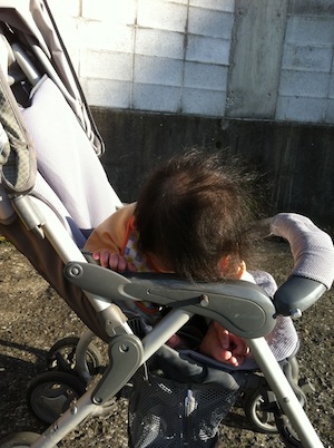 寝落ちとたけのこ。