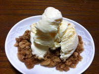 コーヒのグラニテ、アイスクリーム添え。