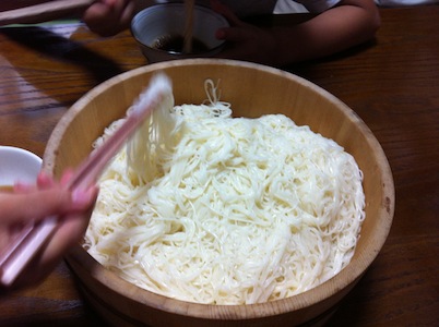 「麺」倒な昼ご飯。