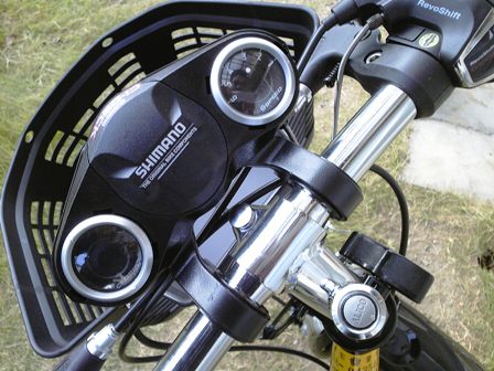 自転車に乗って。