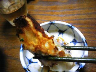 ぎょうざは野菜が8で。