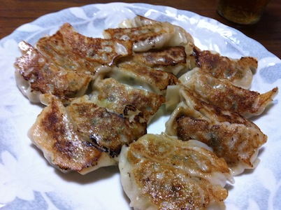 餃子で元気に。