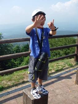 お山の上は涼しかったです(^.^)