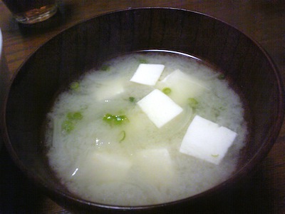 小豆を炊いてぜんざいを作る。