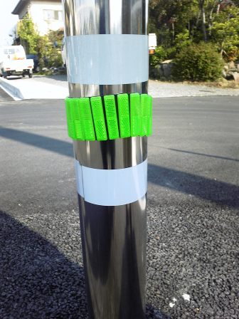 なぜ斜めに。。
