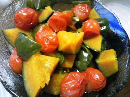 夏野菜の煮物。