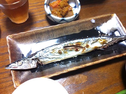 サンマが焼けた。