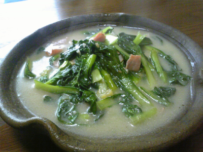 タアサイ、根菜。