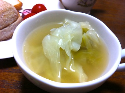 ロールキャベツの季節。