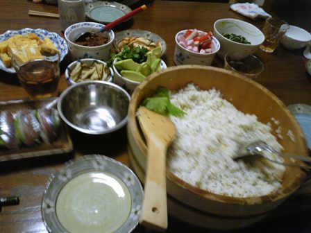 あじ5尾120円。あじ寿司はプライスレス。