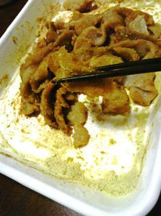 やせうまを食べ続けるコドモたち。
