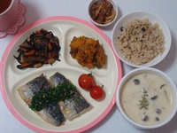 夜ご飯(  ̄3 ̄ )