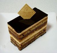 入籍記念のケーキ??! (*｀皿´*)