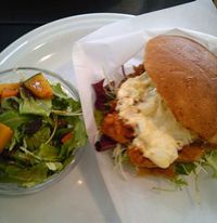 Cafe 小邦寡民さんでランチ( ω )