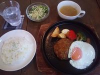 Cafe 小邦寡民さんでランチ( ω )