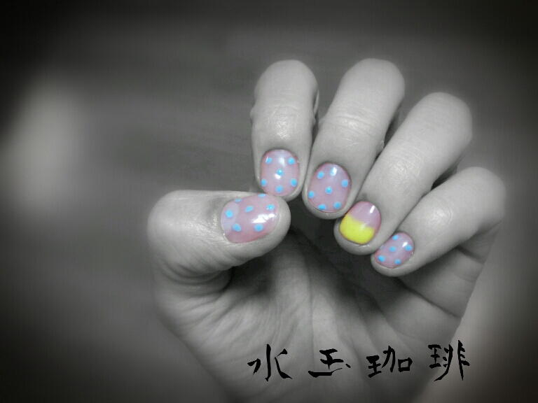 ネイル。