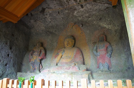 緒方宮迫東石仏