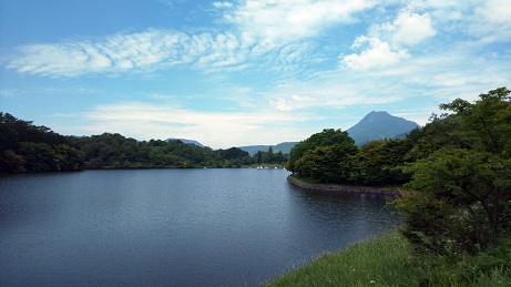 志高湖でウォーキング