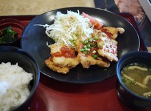 ごち(^ω^*)