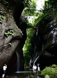 ラーメンと峡谷