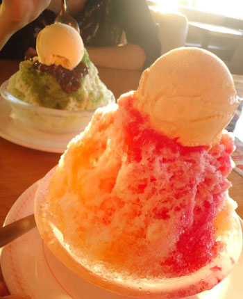 海を見ながらカキ氷~♪