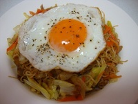 そうめんチャンプルーw(ll`Ω´;)w