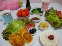 夜ご飯と甘い誘惑ヽ(゚Д゚*)ノ